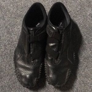 Puma Velcro Black Leather Sneakers